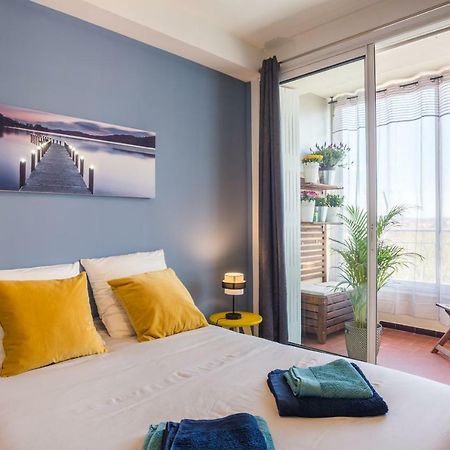 Apartamento T2 avec loggia fleurie et ensoleillée Tolón Exterior foto