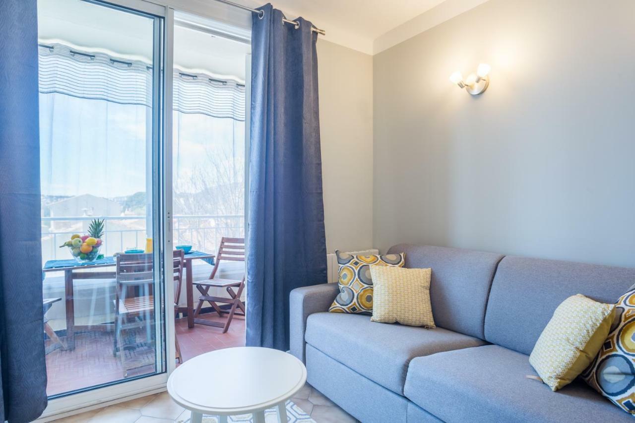 Apartamento T2 avec loggia fleurie et ensoleillée Tolón Exterior foto