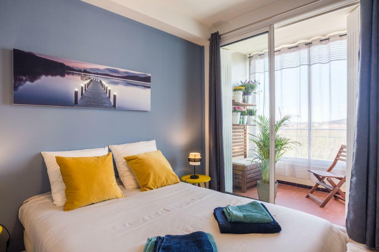 Apartamento T2 avec loggia fleurie et ensoleillée Tolón Exterior foto