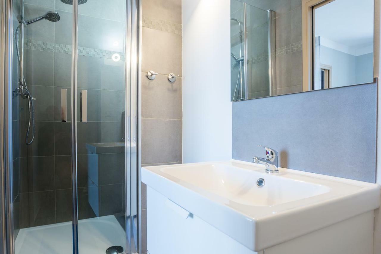 Apartamento T2 avec loggia fleurie et ensoleillée Tolón Exterior foto